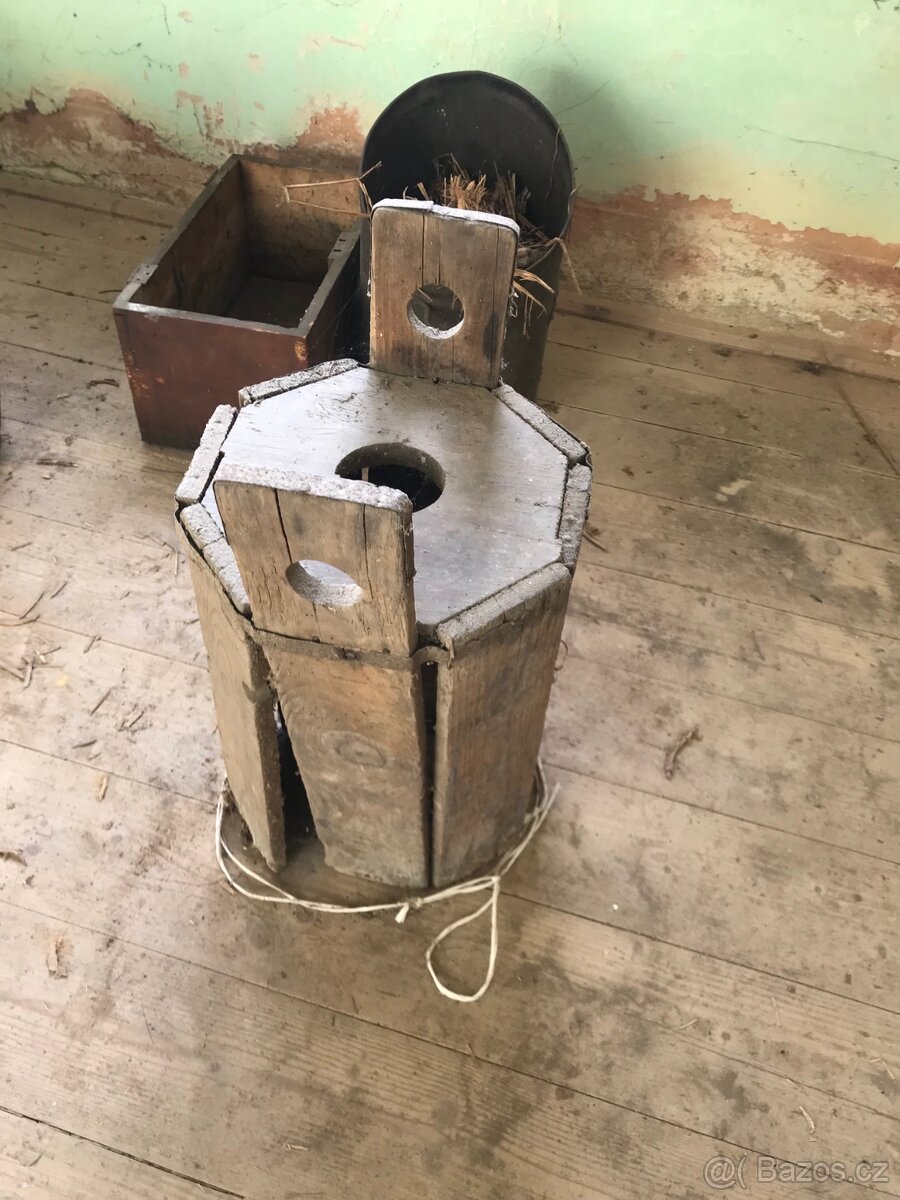 starožitné skleněné demižony z pozůstalosti z rodinného vina - 2