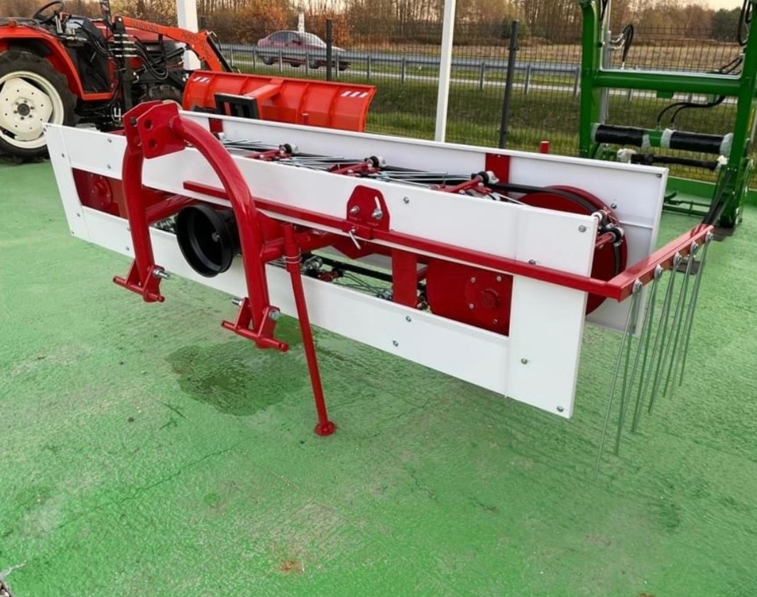 Pasový shrnovač sena za traktor - 2