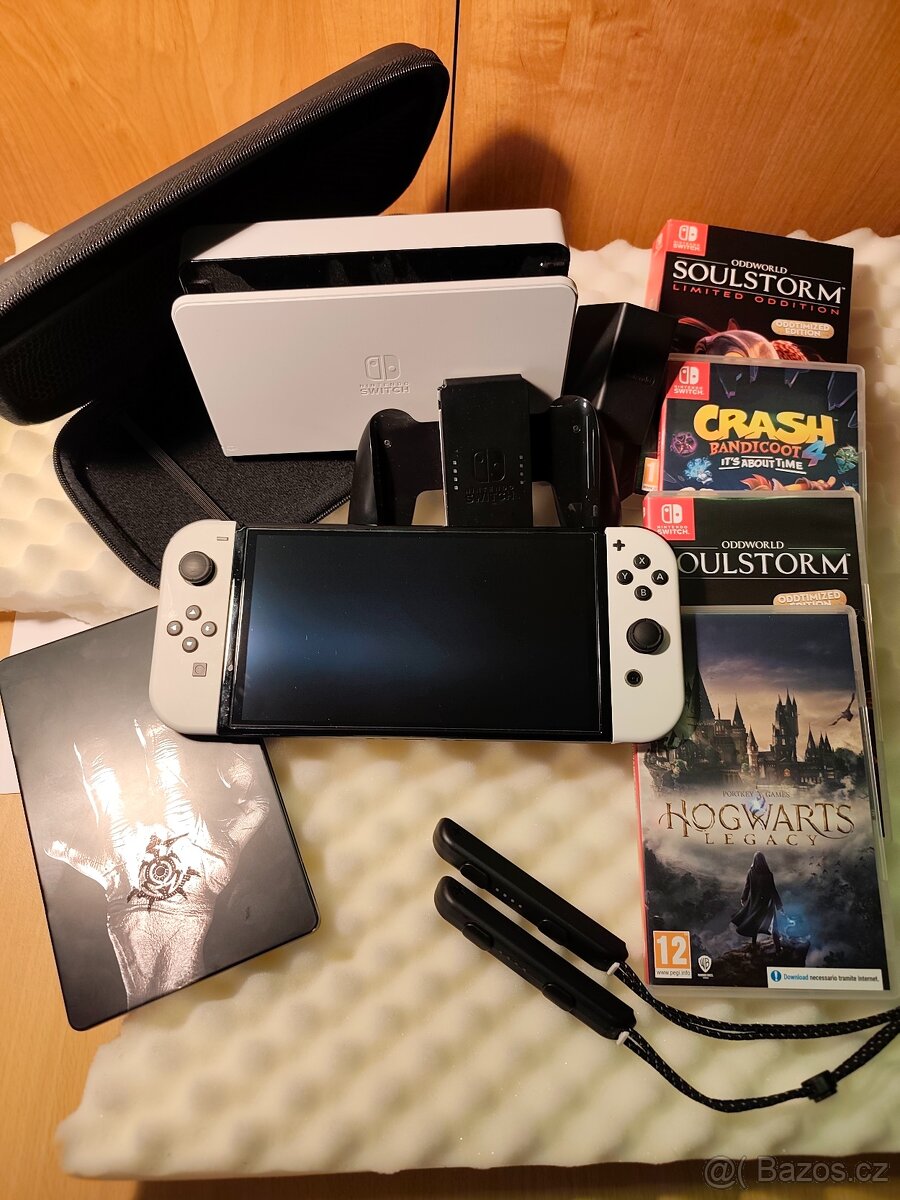 Nintendo Switch OLED + hry - 2
