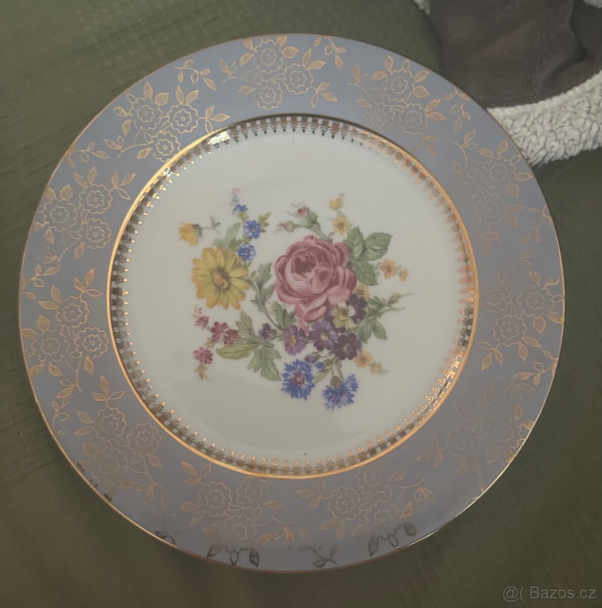 Porcelánové ozdobné talíře - 2