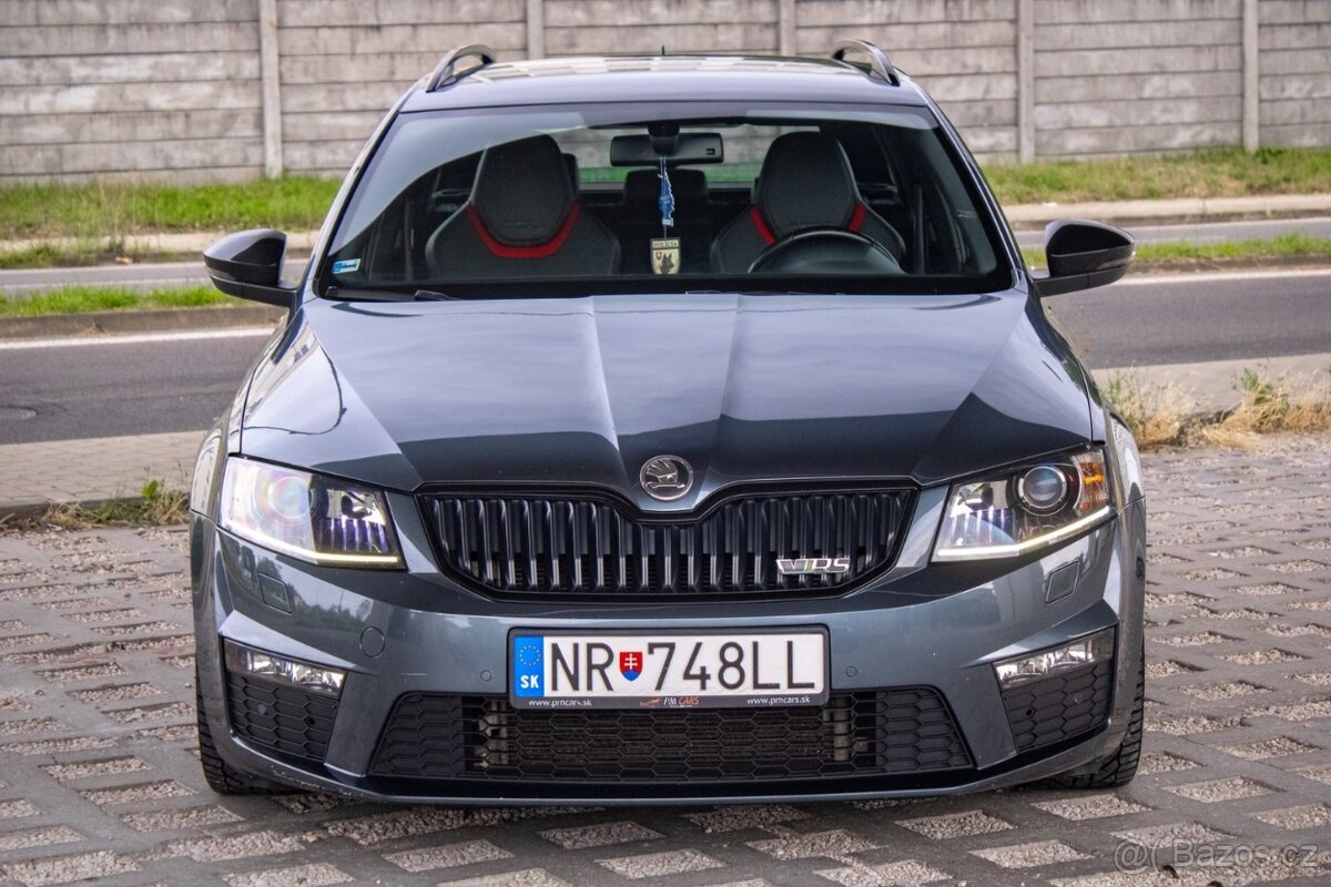 Škoda Octavia RS 2.0TFSI Combi - 2