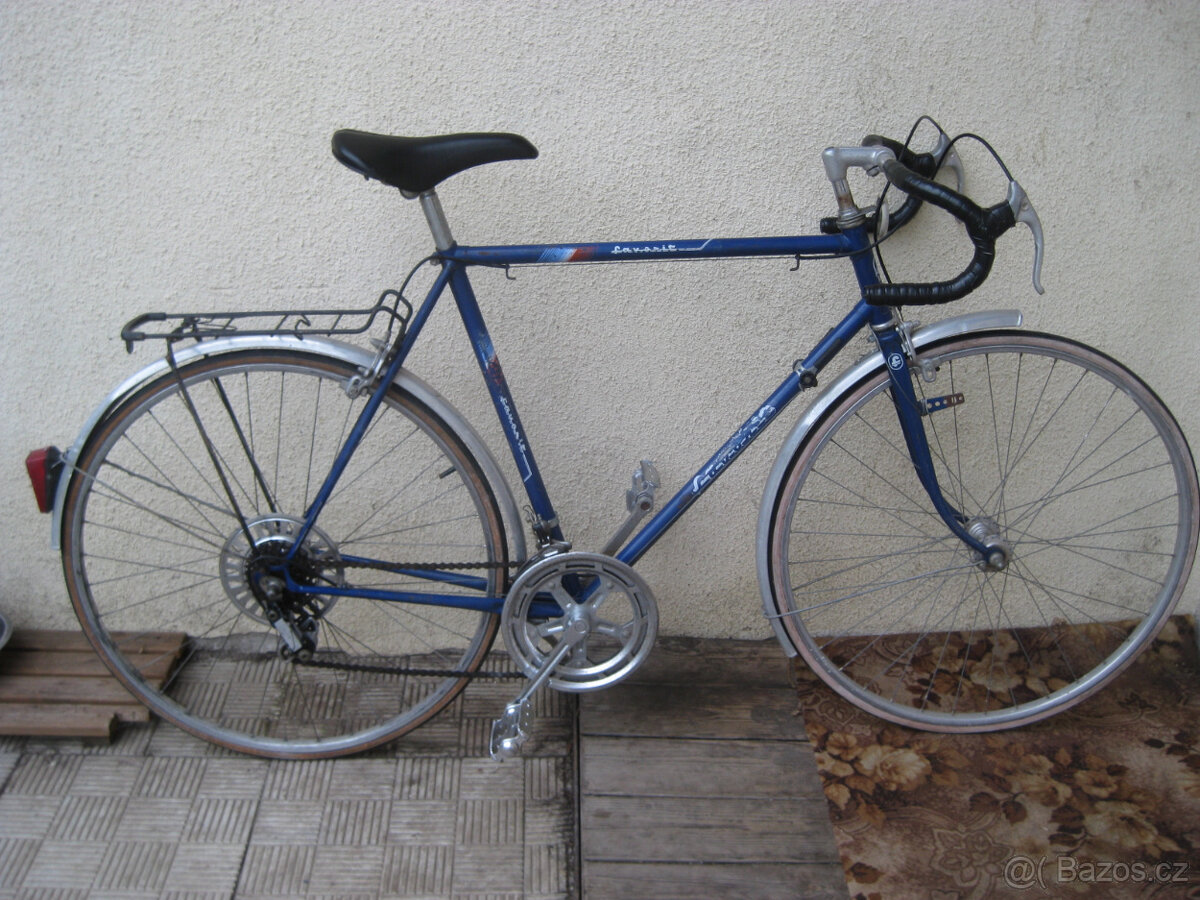 FAVORIT-pologaluska - 2