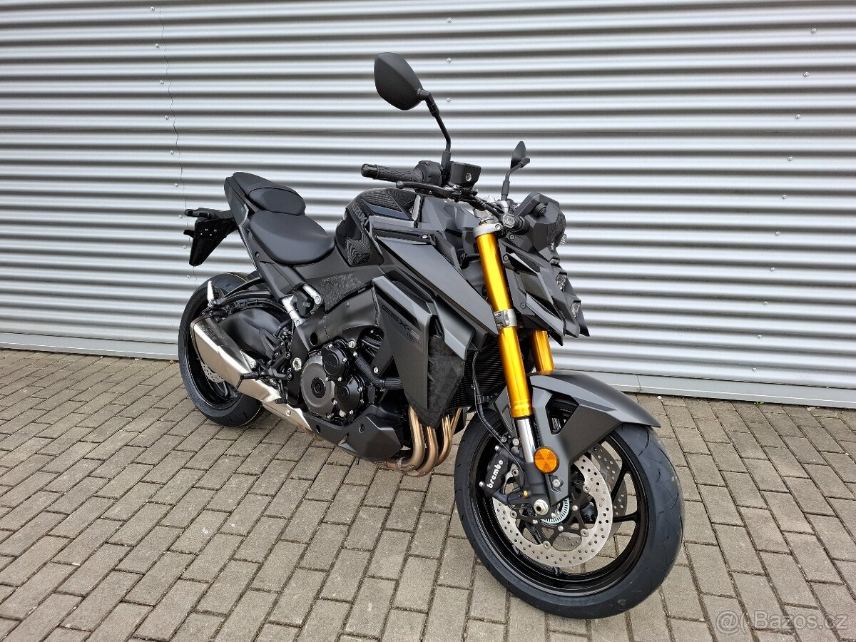 Suzuki GSX-S 1000 (ČERNÁ) - 2