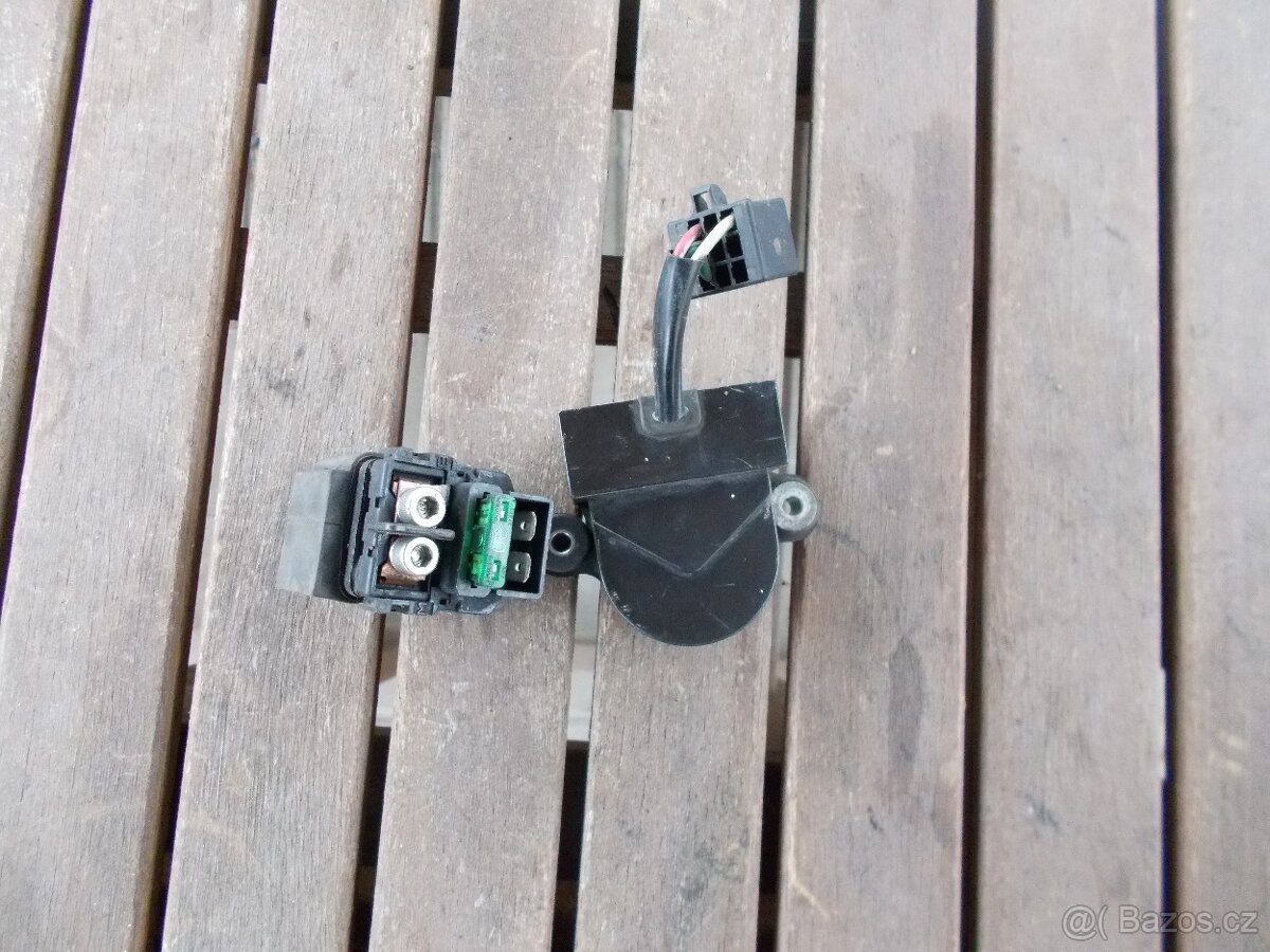 Honda FJS 600 / 400 Silver Wing - přední kolo - 2