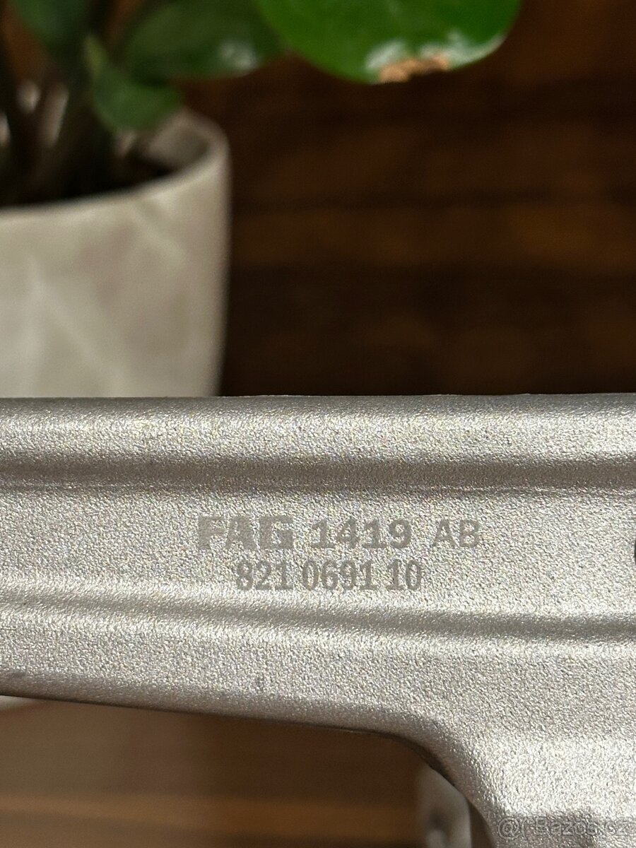 Zavěšení kol (kosti) Škoda/Vw/Audi - 2