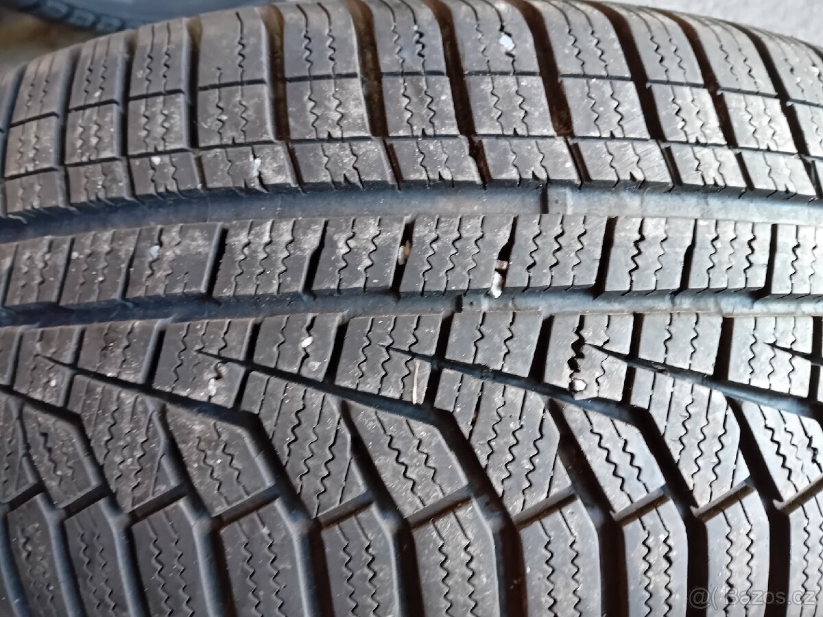 Prodám Sadu pneu 245/45/19 Zimni TOP - 2