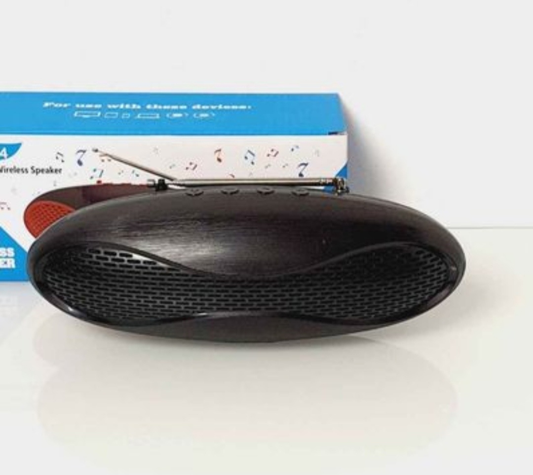 Malý bezdrátový bluetooth reproduktor - 2