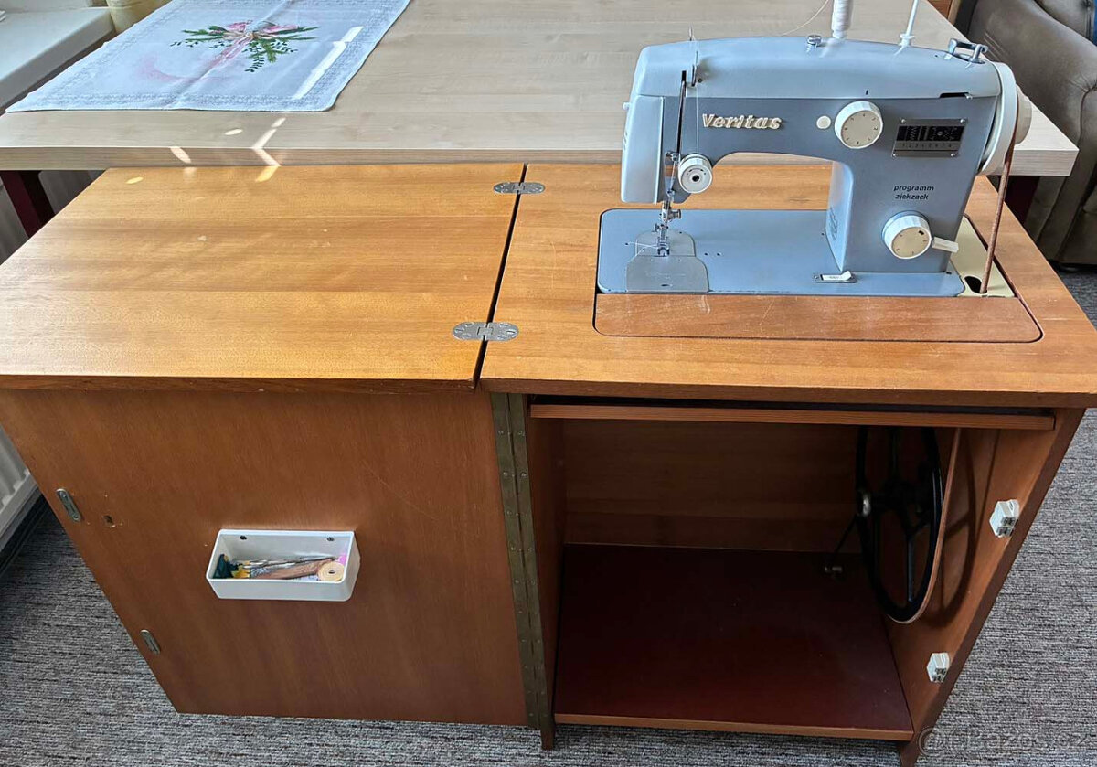 Šicí stroj VERITAS - plně funkční - 2