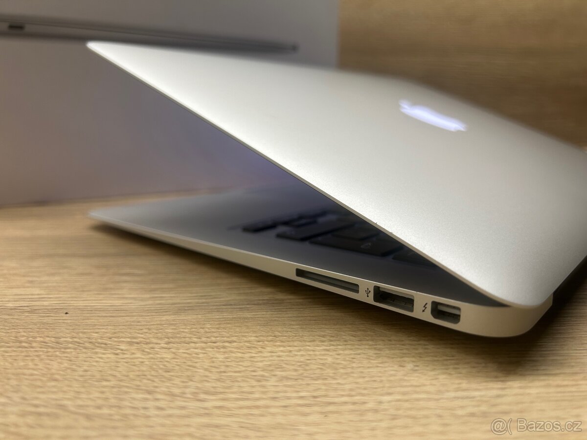 TOP/MacBook Air 2017/8GB RAM/nová baterie + adaptér/ - 2