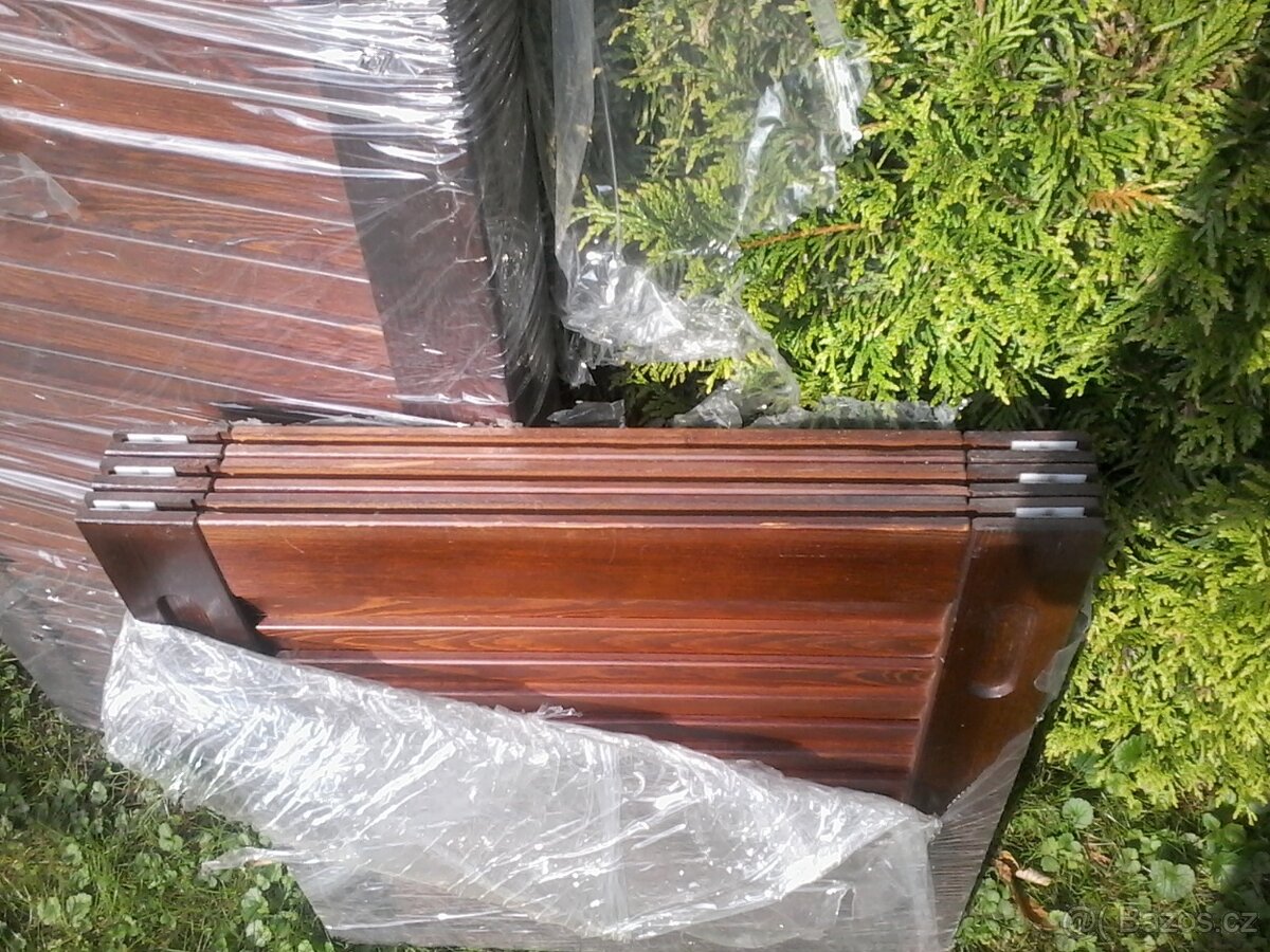 Prodám dřevěné žaluziové dveře - 2