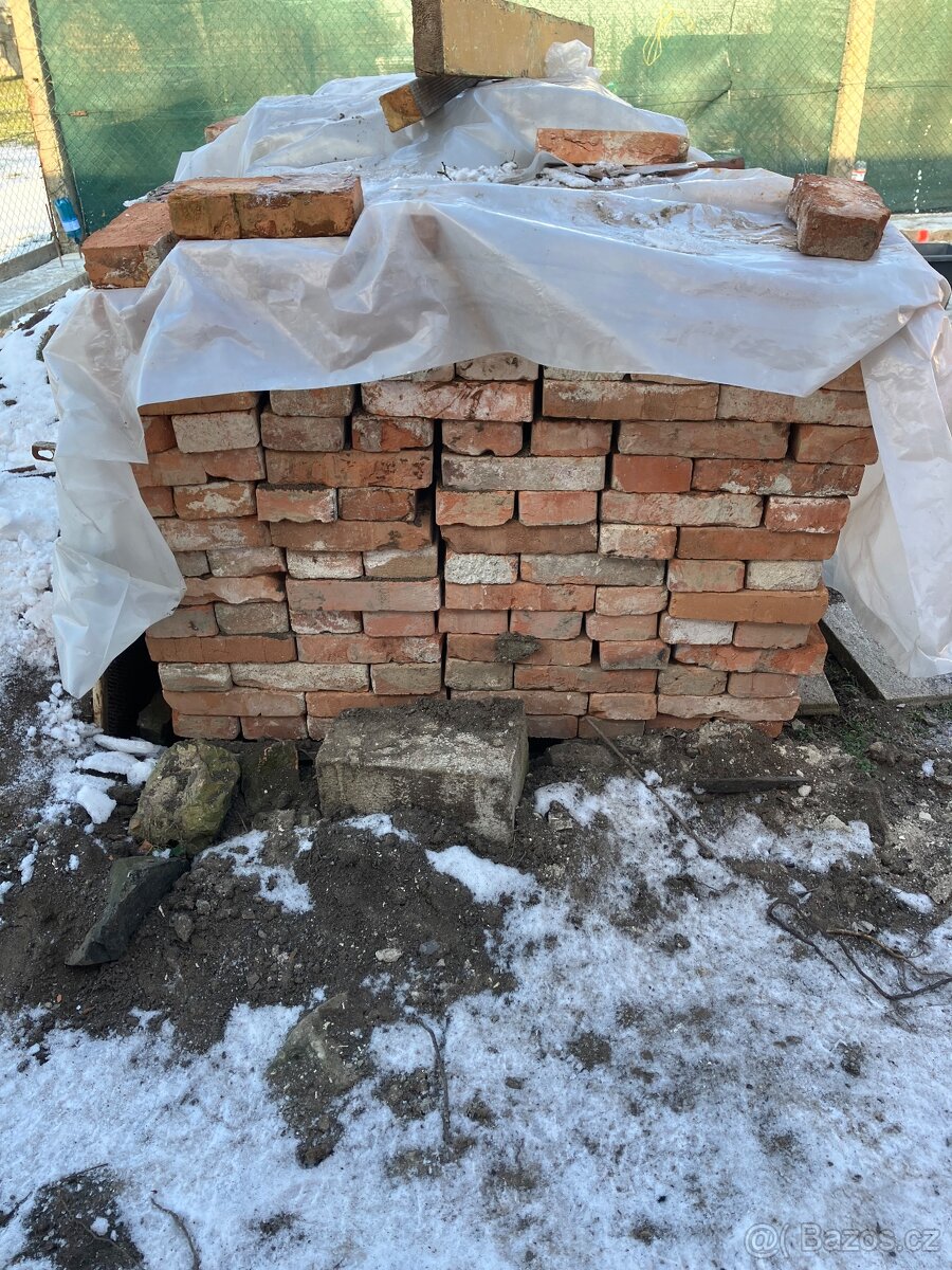 Plné cihly - 2