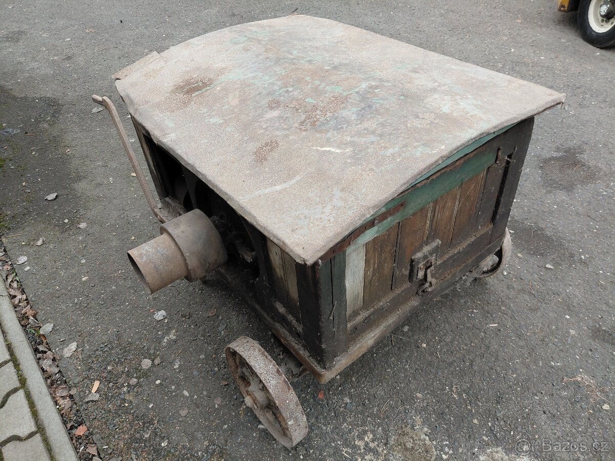 Elektromotor Škoda. - 2