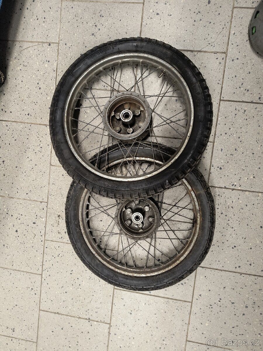 Kola Jawa pionýr - 2