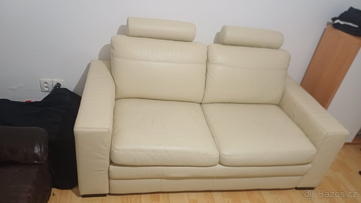 Kožená rozkládací sedačka - 2