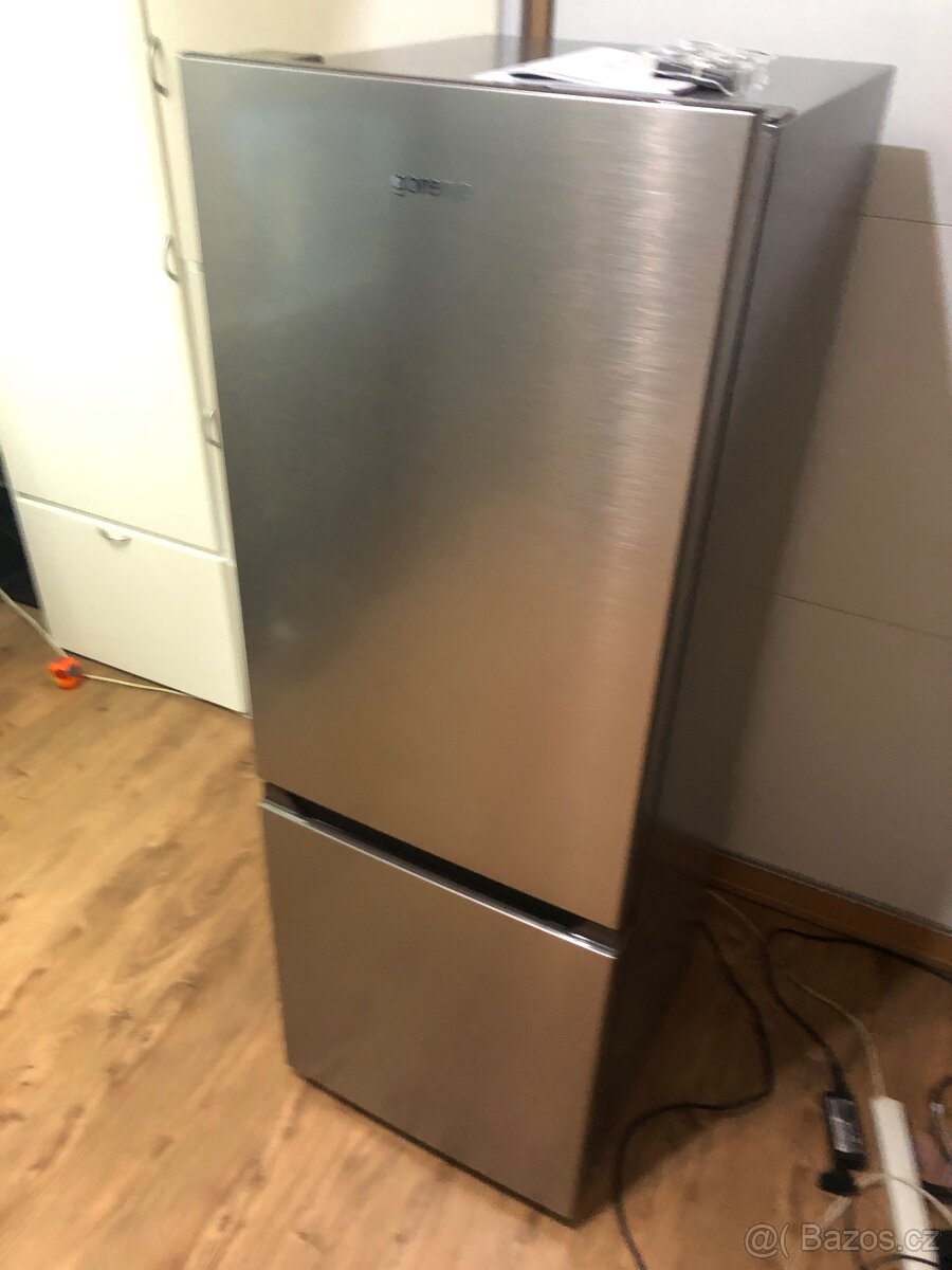 Nová malá lednička Gorenje rk14cps4 - 2