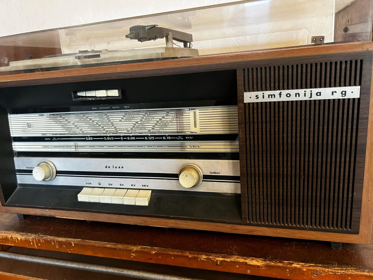 Staré rádio Simfonia Rg. - 2