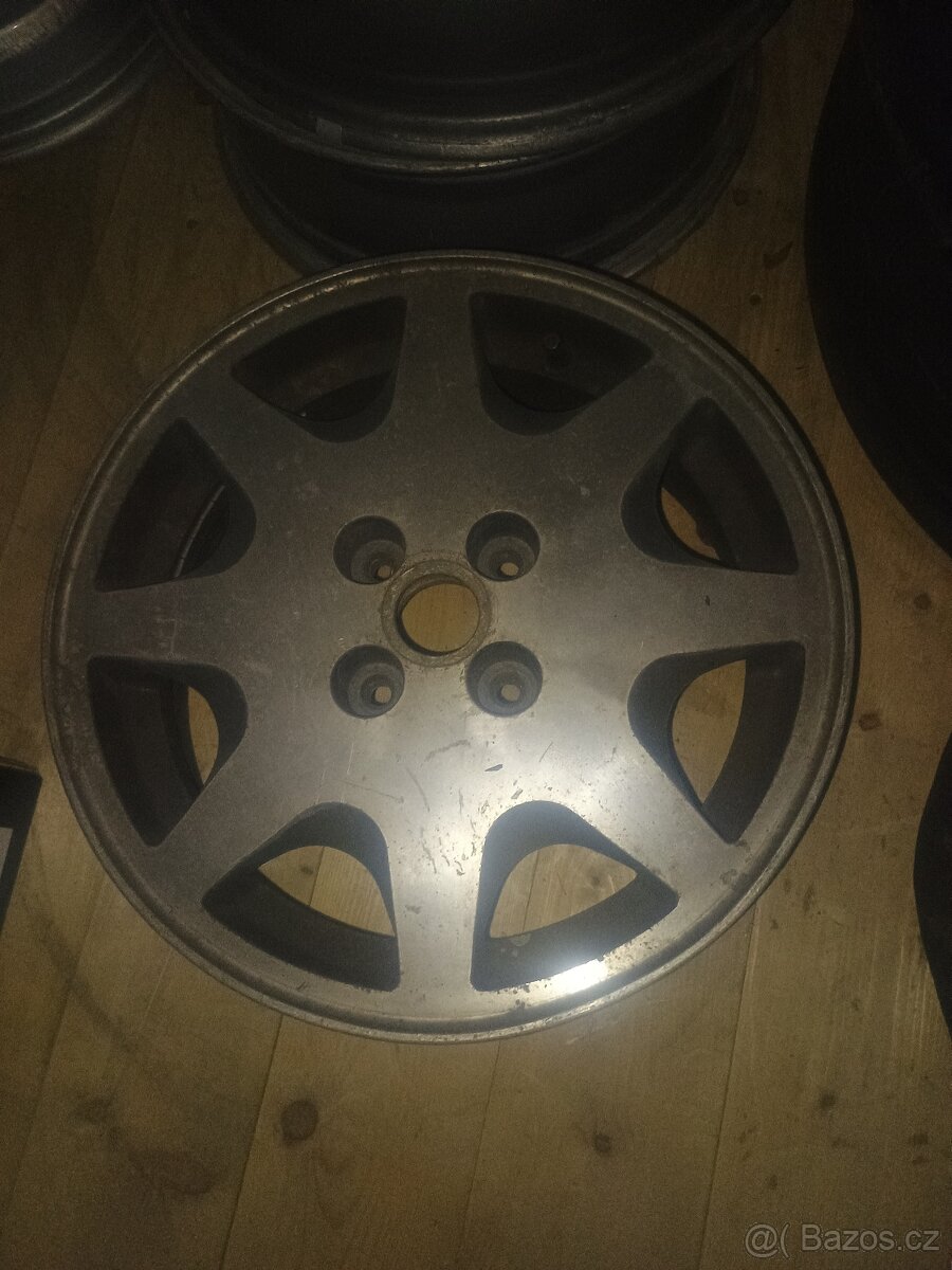 Originální Al kola Lancia 15" - 2