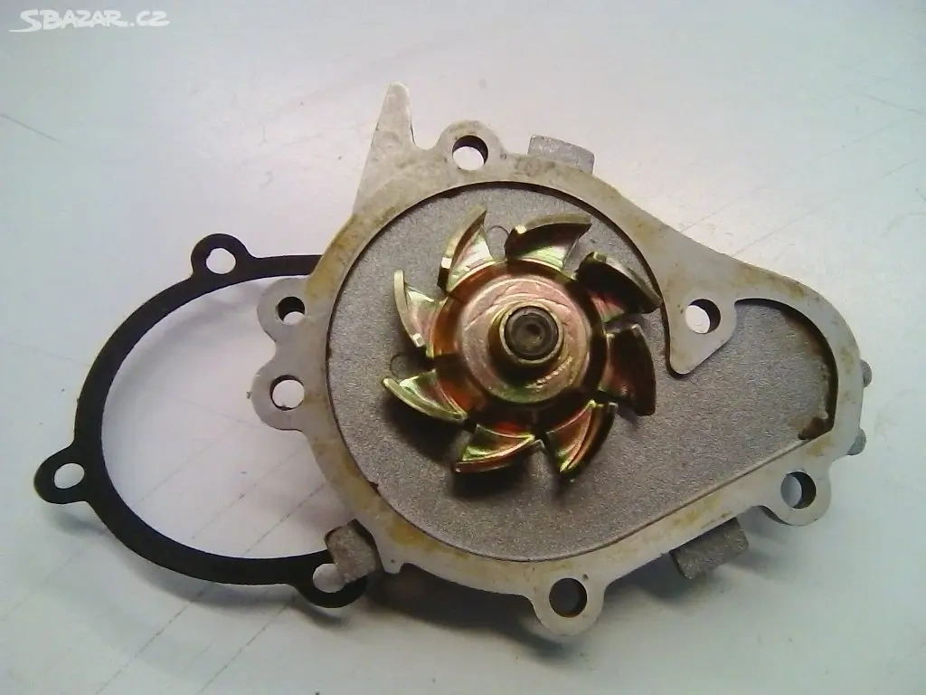 NISSAN MICRA vodní čerpadlo - 2