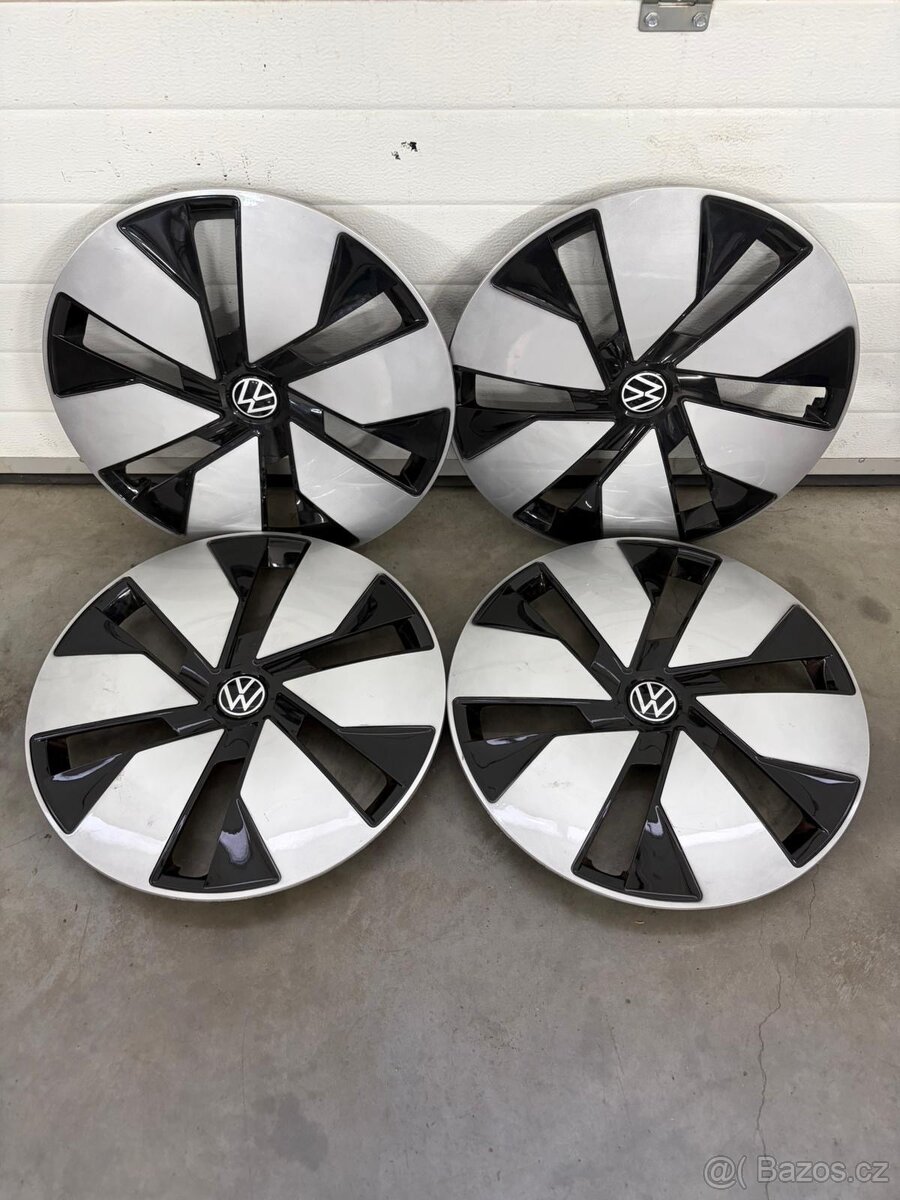 ORIGINÁLNÍ POKLICE VW ID3 - 2