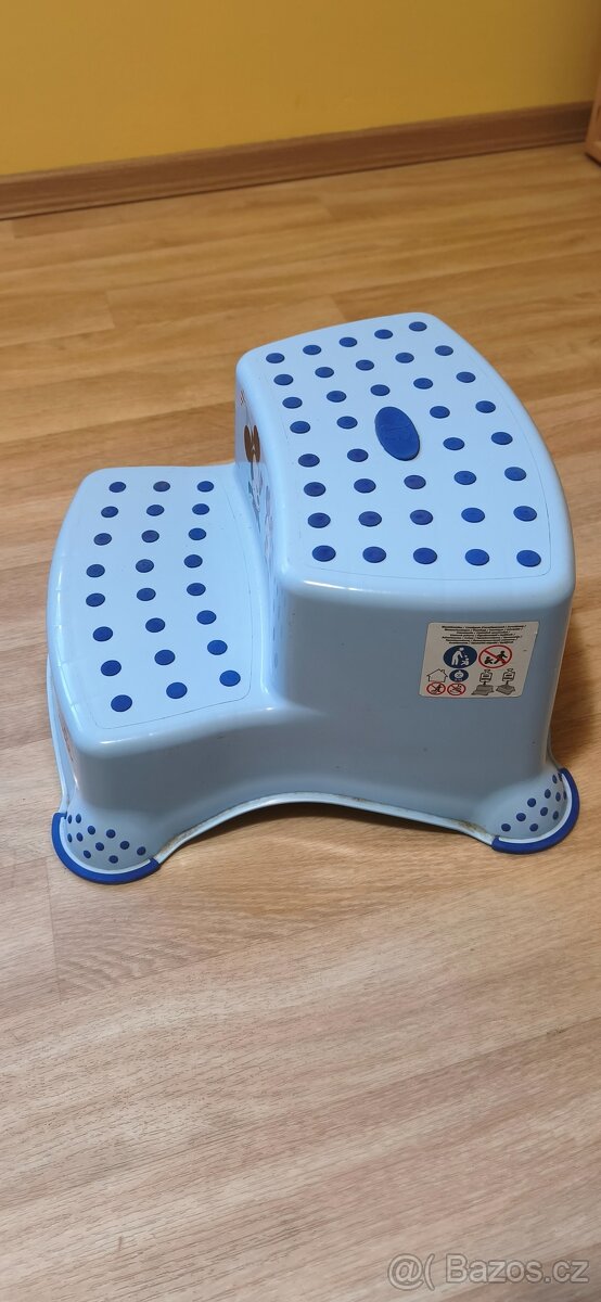 Stupátko k umyvadlu a WC - 2