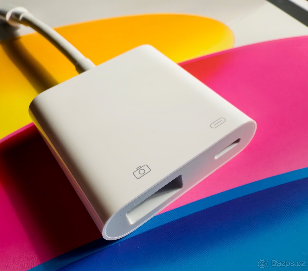 Apple Lightning to USB 3 Camera Adapter - 2