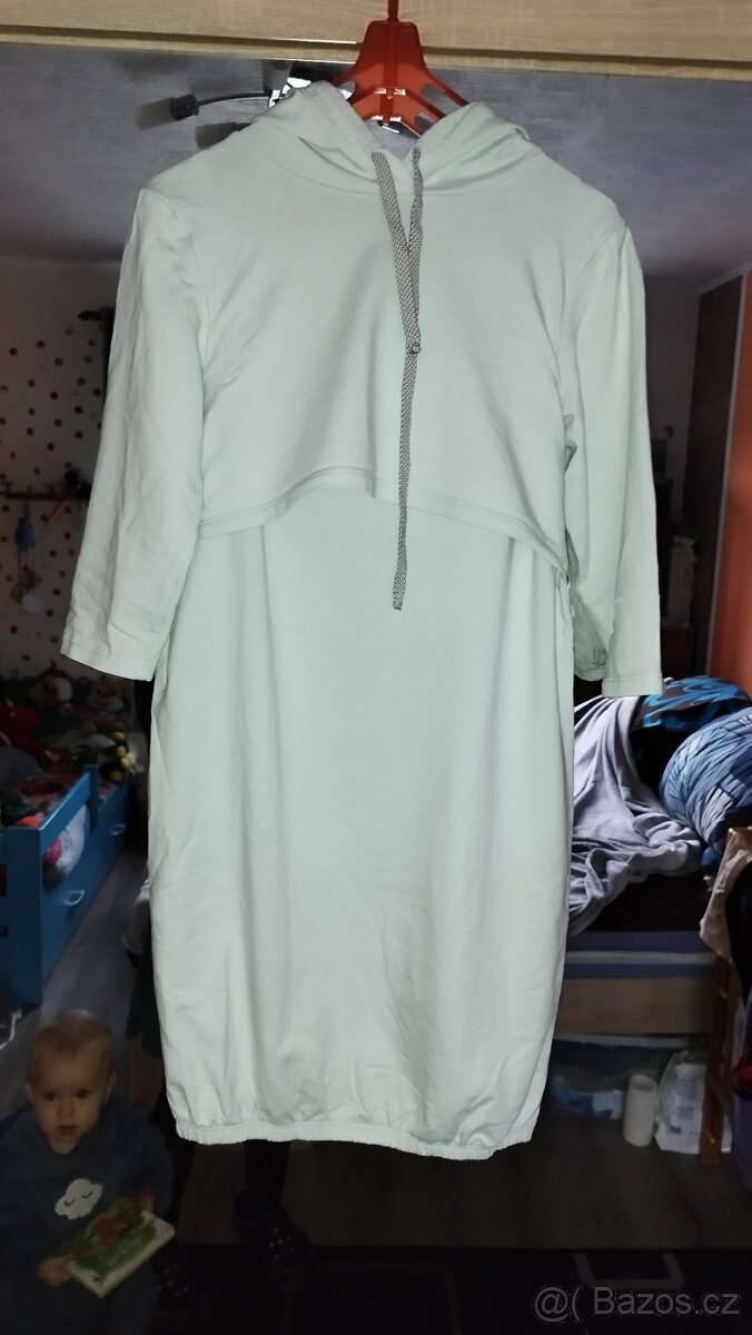 Kojící mikinošaty - 2