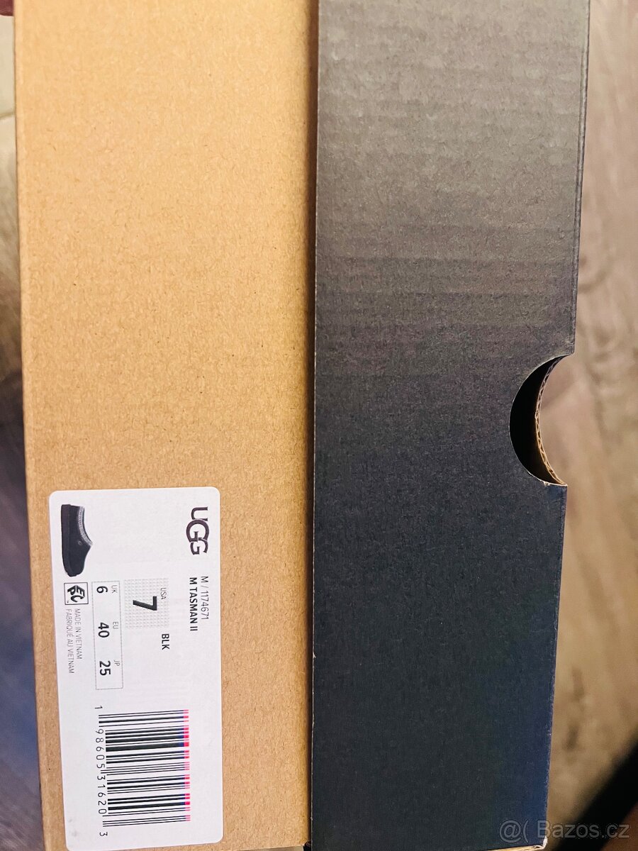 UGG Tasman - 2