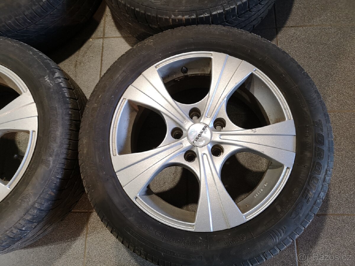 Passat, Caddy, Octavia alu + letní 205/55/16. - 2