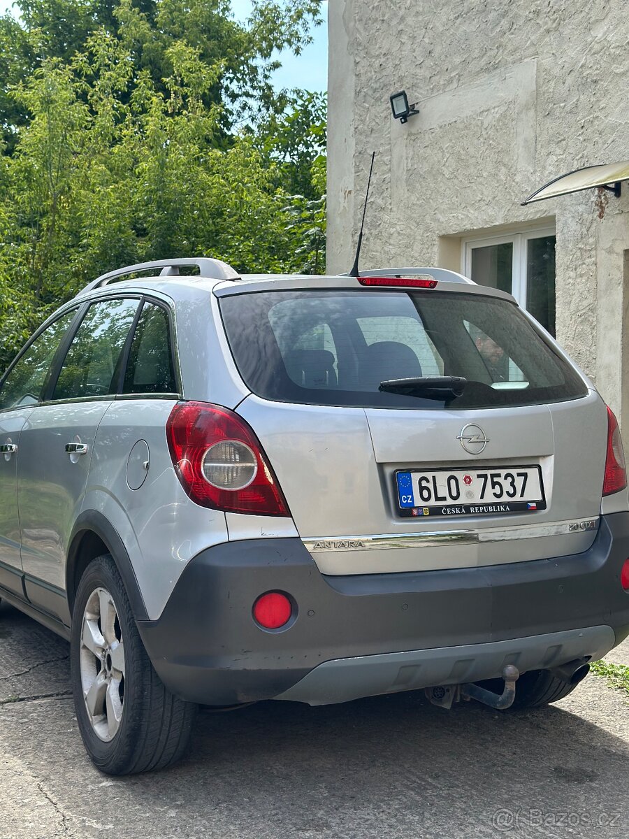 Opel Antara - 2