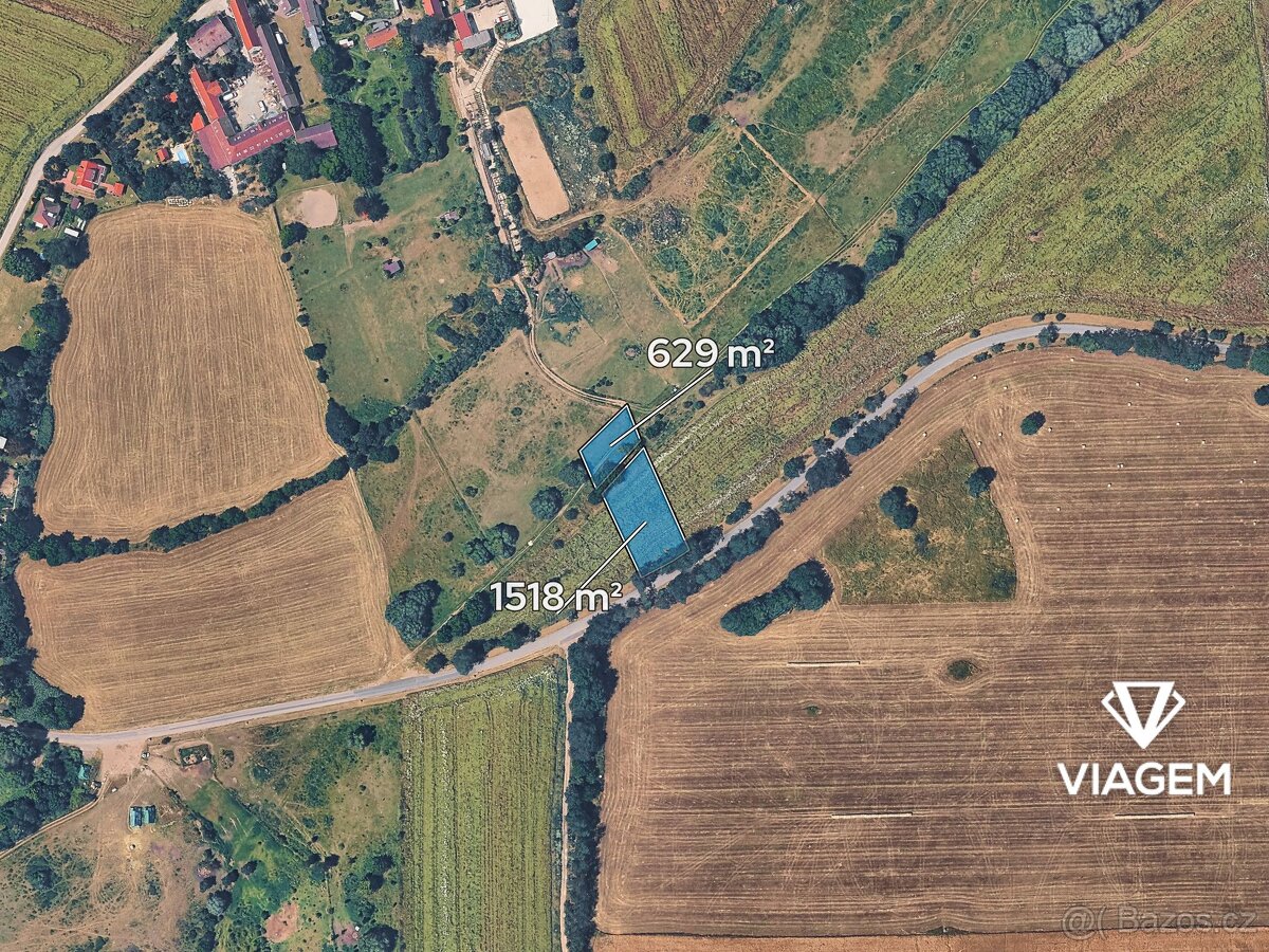 Pole 2 147 m² - 2