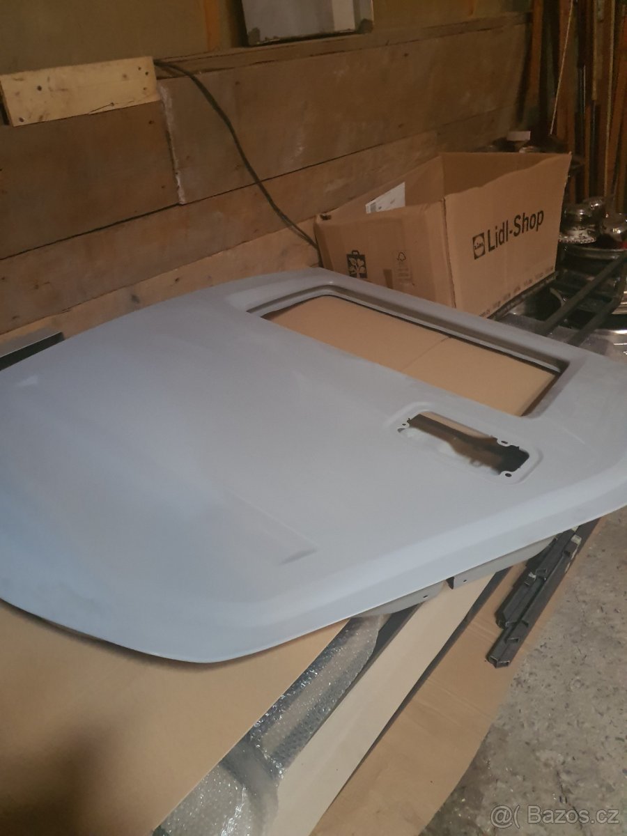 Hummer H2 – zadní levé dveře (Připravené na lak) - 2