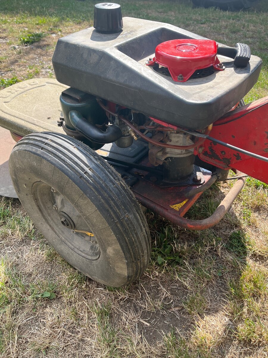 Bubnová sekačka Dakr RZS -68 - 2