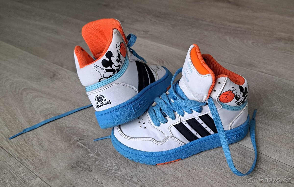 Adidas vel.28 - 2
