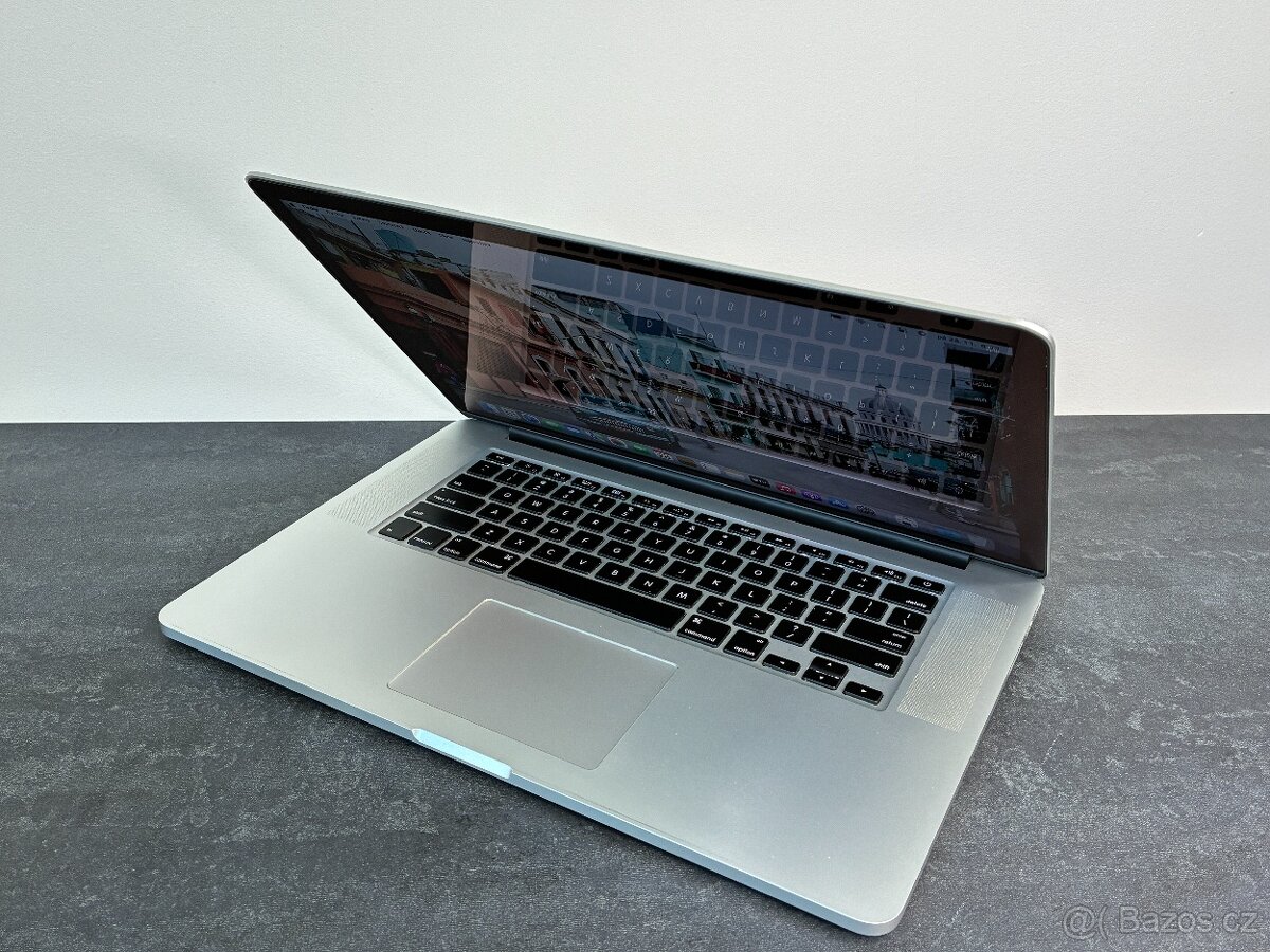 MacBook Pro 15'' 2015 / i7 / 16GB / 128GB SSD - DPH - 2
