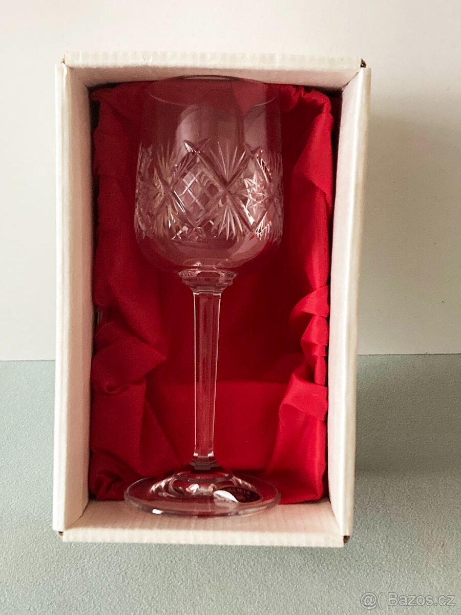 Broušená sklenička Bohemia Crystal – nová v krabičce - 2