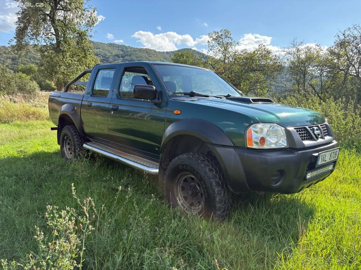 Nissan Navara(2009/2010) 2,5-98kw, double - 2