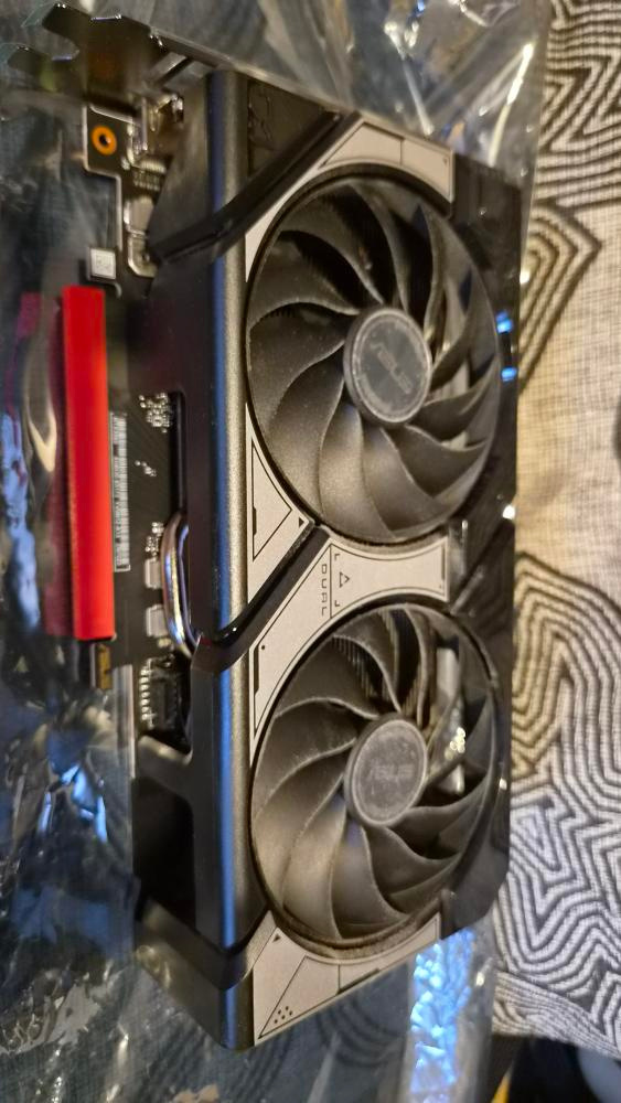 ASUS RTX 5060 8G OC - 2