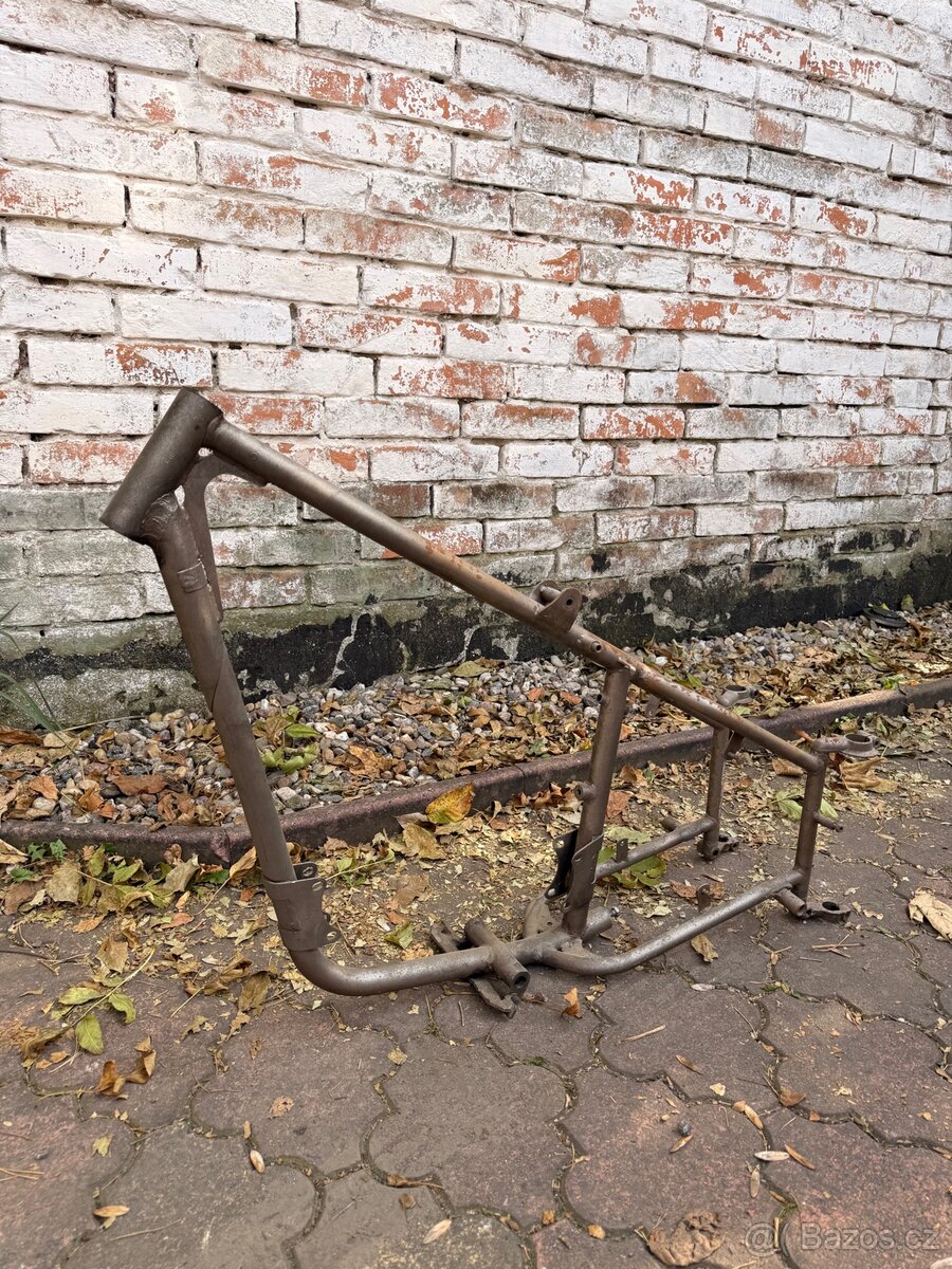 ČZ 150c rám - 2