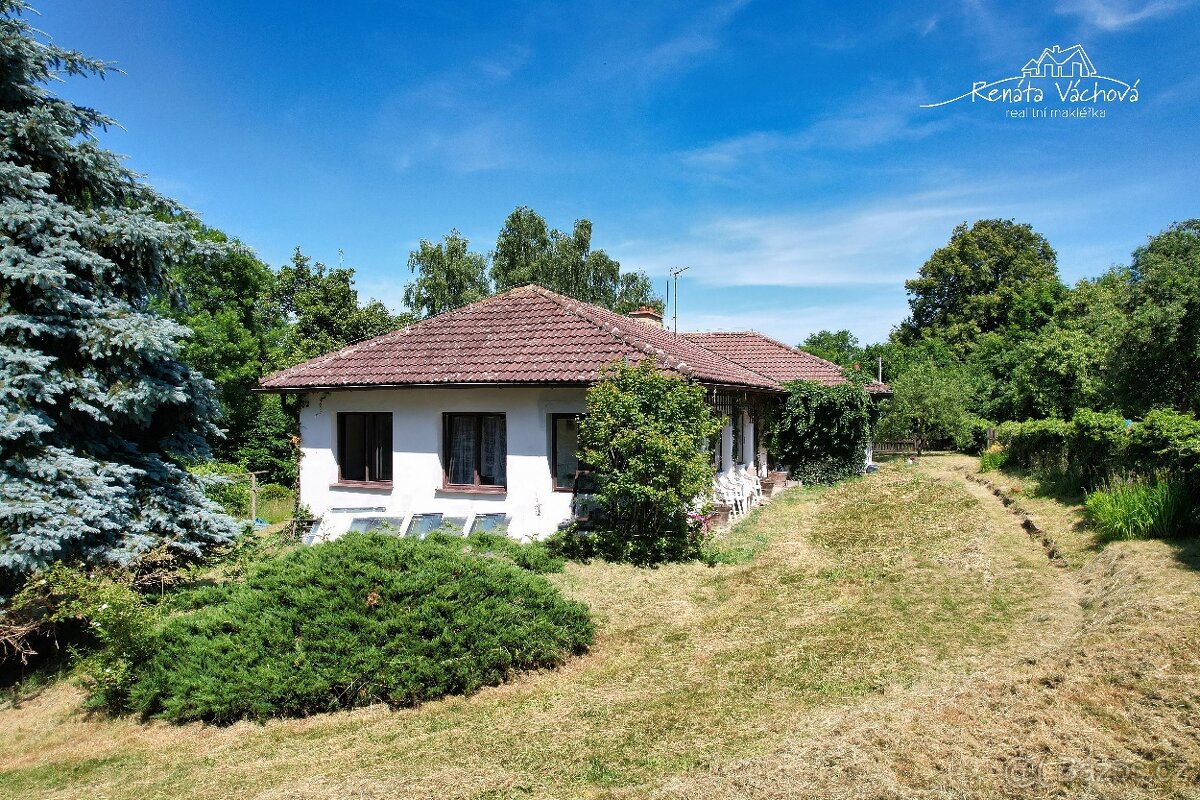 Rodinný dům na polosamotě u Krakovce , 140 m², pozemek 8.335 - 2