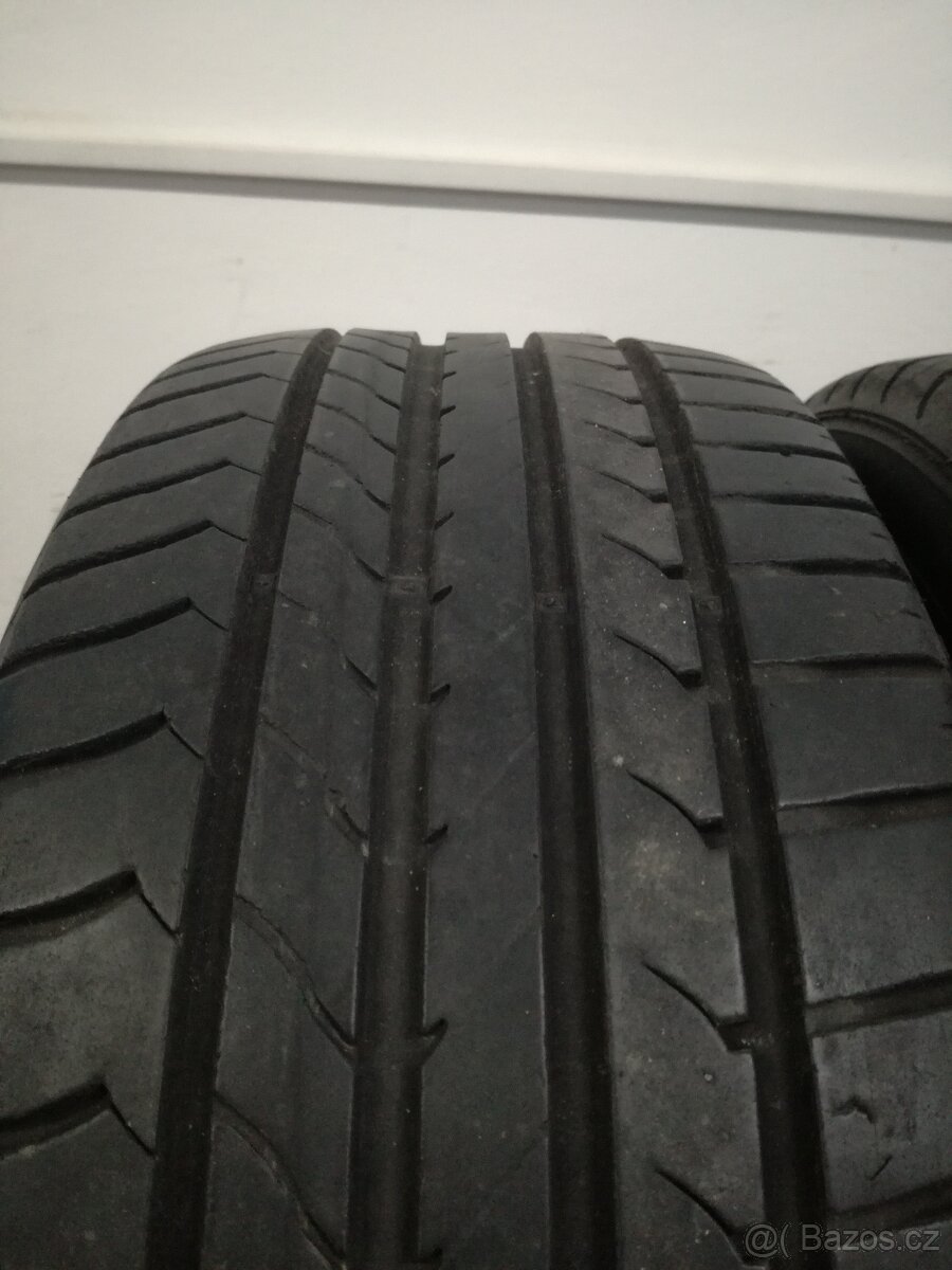 Goodyear letní pneu 215/50/17 - 4 ks - 2