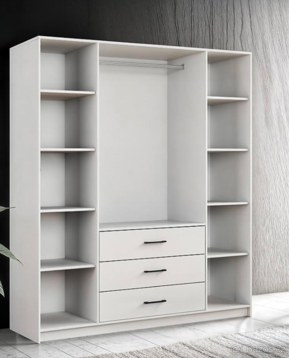 Šatní skříň bílá - 2