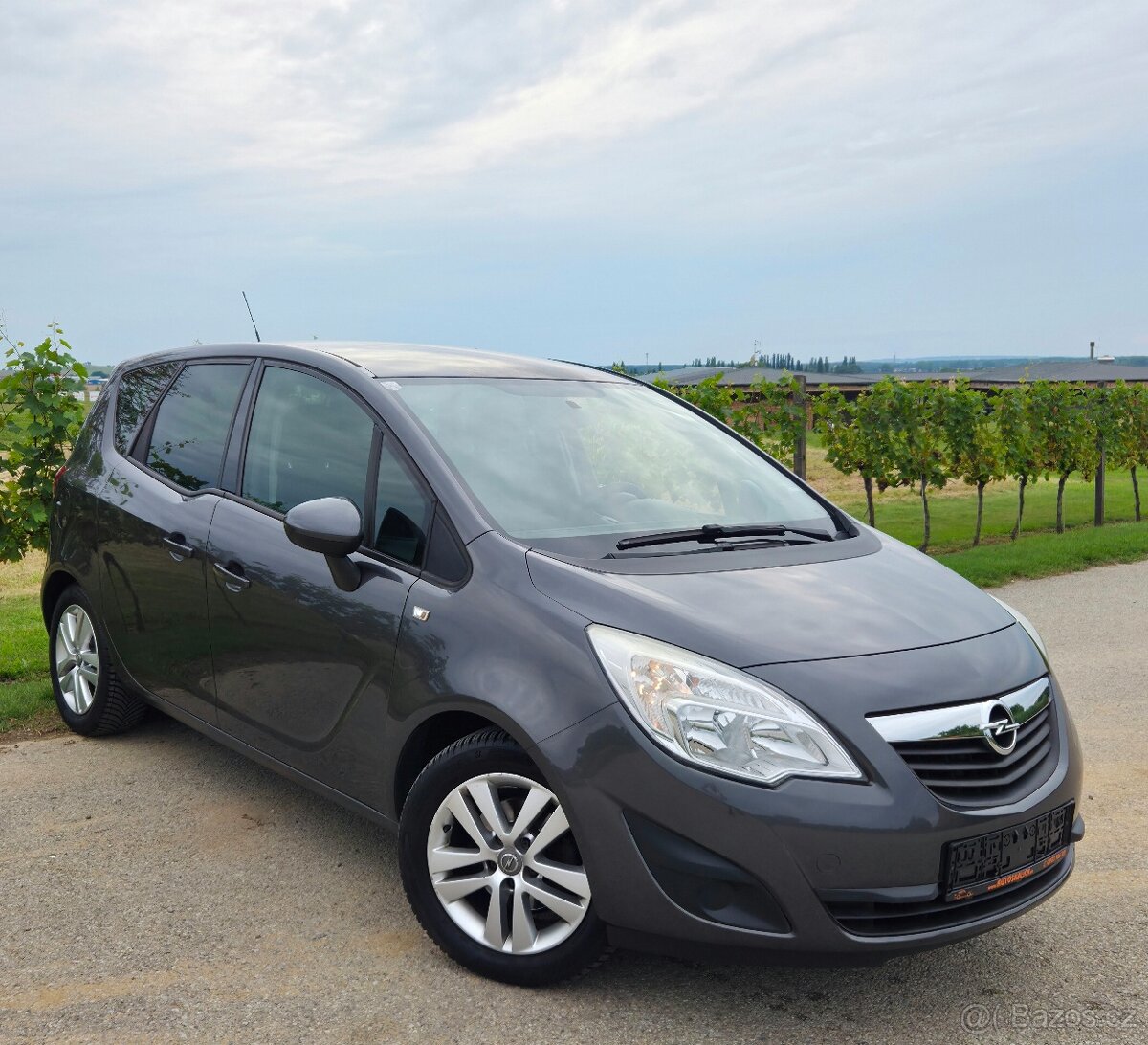 Opel Meriva 1.4 16V 88KW/120 koní R.V.04/2011 - 2