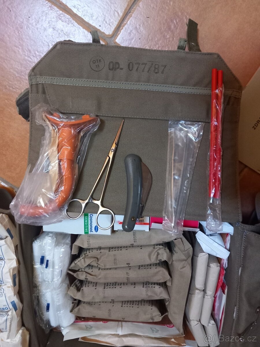 Vojenská zdravotnická brašna vz 80 - 2