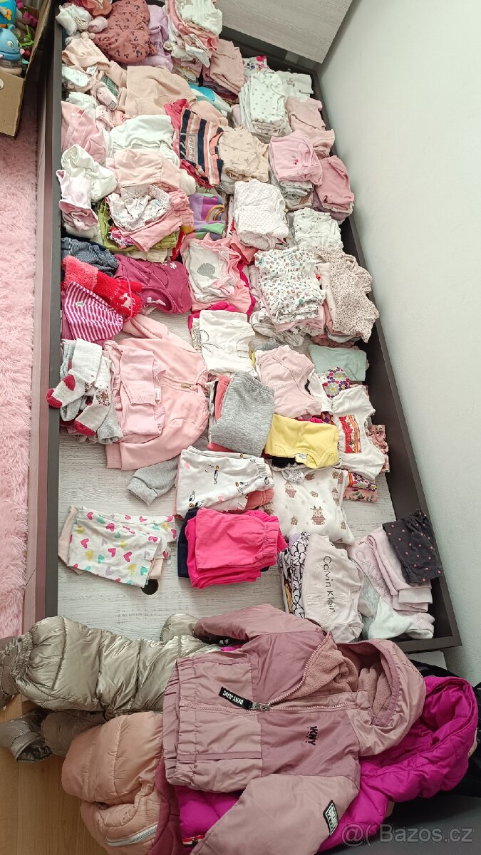 Oblečení pro holčičku 0-18m značkové věci + spousta doplňků - 2
