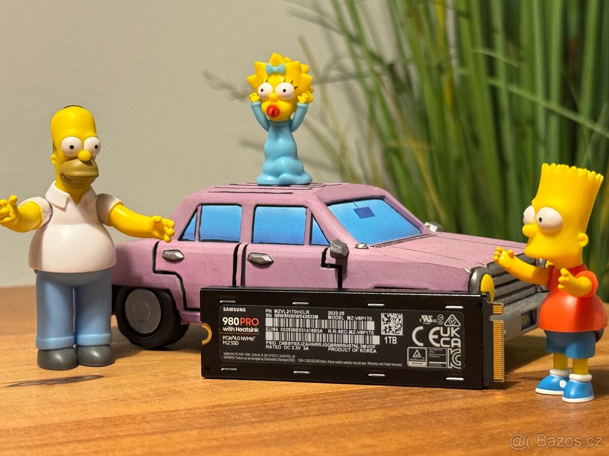 Zánovní Samsung 990 PRO M.2 SSD 1TB (chladič) - 2