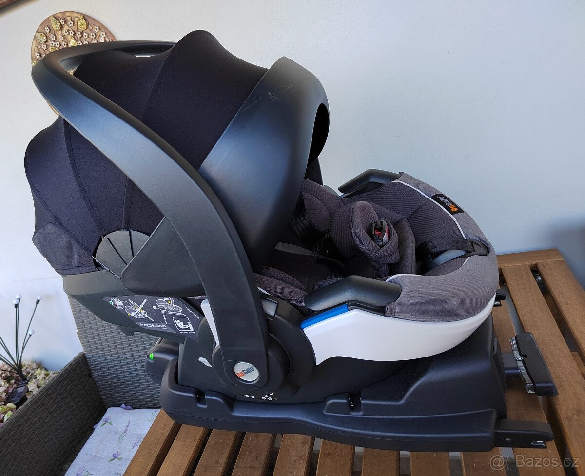 Autosedačka / vajíčko BeSafe iZi Go Modular včetně báze - 2