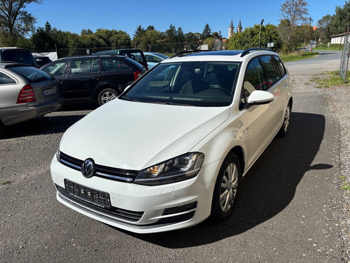 Volkswagen Golf Kombi - rok2014,motor1.4TSi,90KW,120083KM - 2