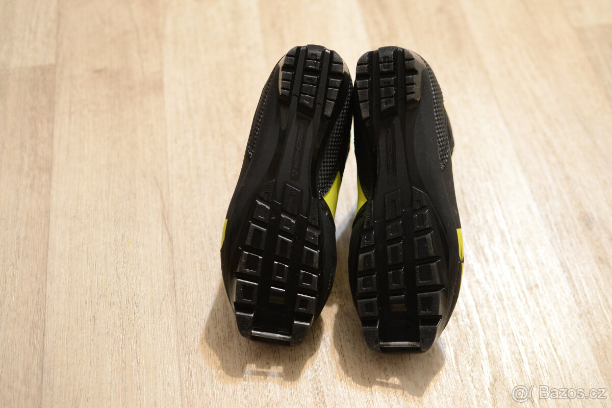 Fisher XJ sprint vel. 37 - 2