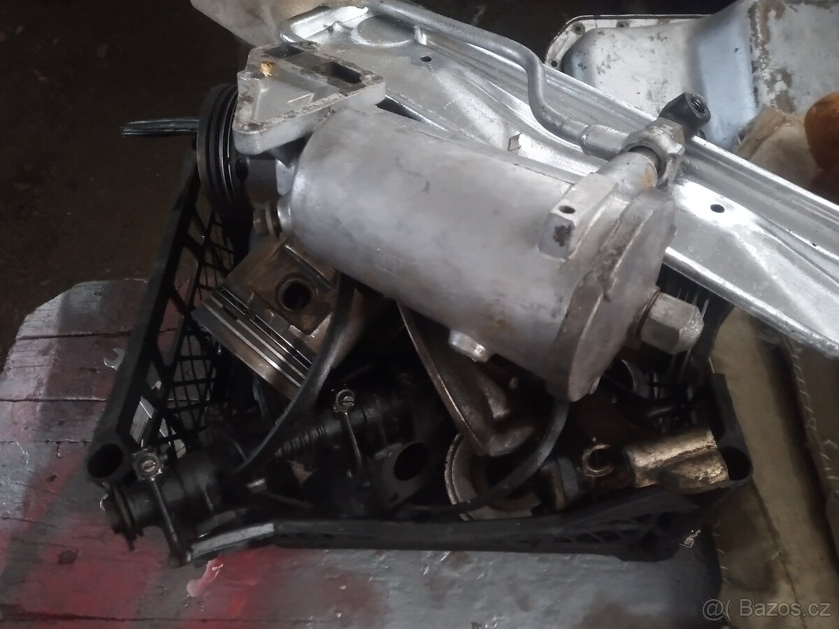 motor volha gaz 24,nebo uaz ,ne aro - 2