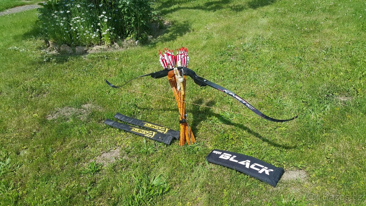 Reflexní luk Black Wolf 17" + ramena Kinetic Fury + 24 šípů - 2